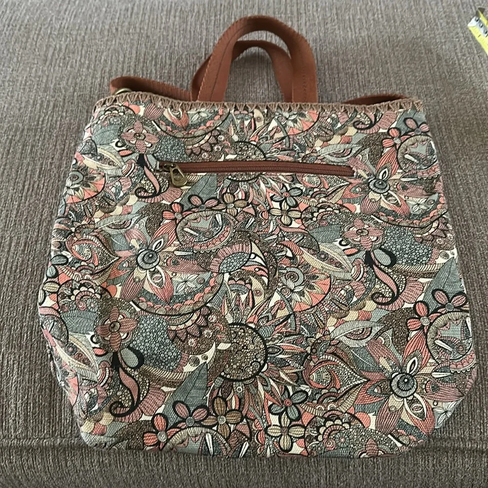 Sak Roots - Picture 2 of 2